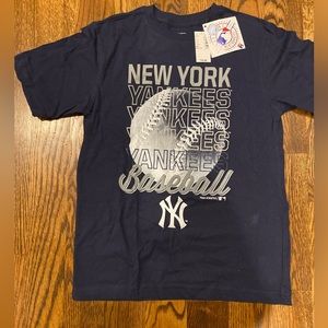 Genuine Merchandise NY Yankees Kids Navy T-Shirt size L
